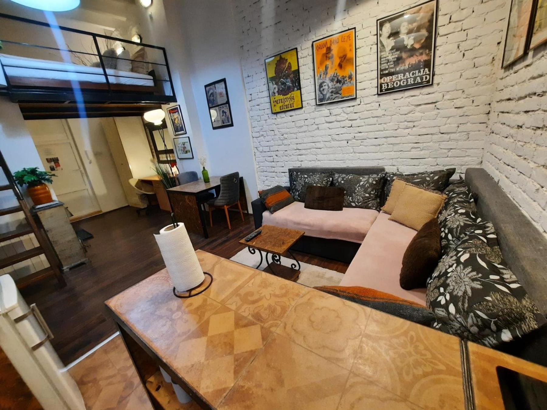 Authentic Belgrade Centre - Split Level Loft With Patio In Courtyard Διαμέρισμα Εξωτερικό φωτογραφία