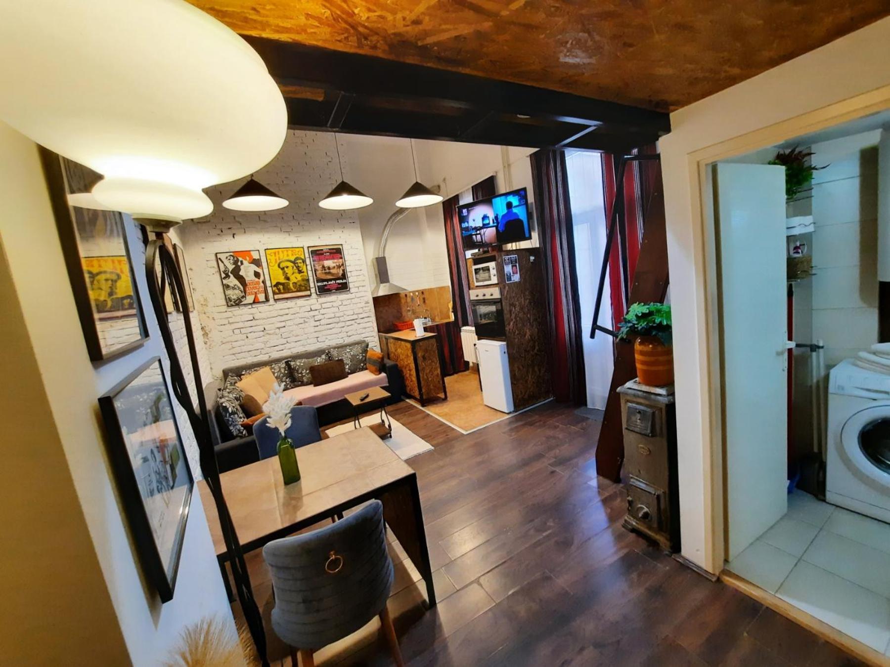 Authentic Belgrade Centre - Split Level Loft With Patio In Courtyard Διαμέρισμα Εξωτερικό φωτογραφία