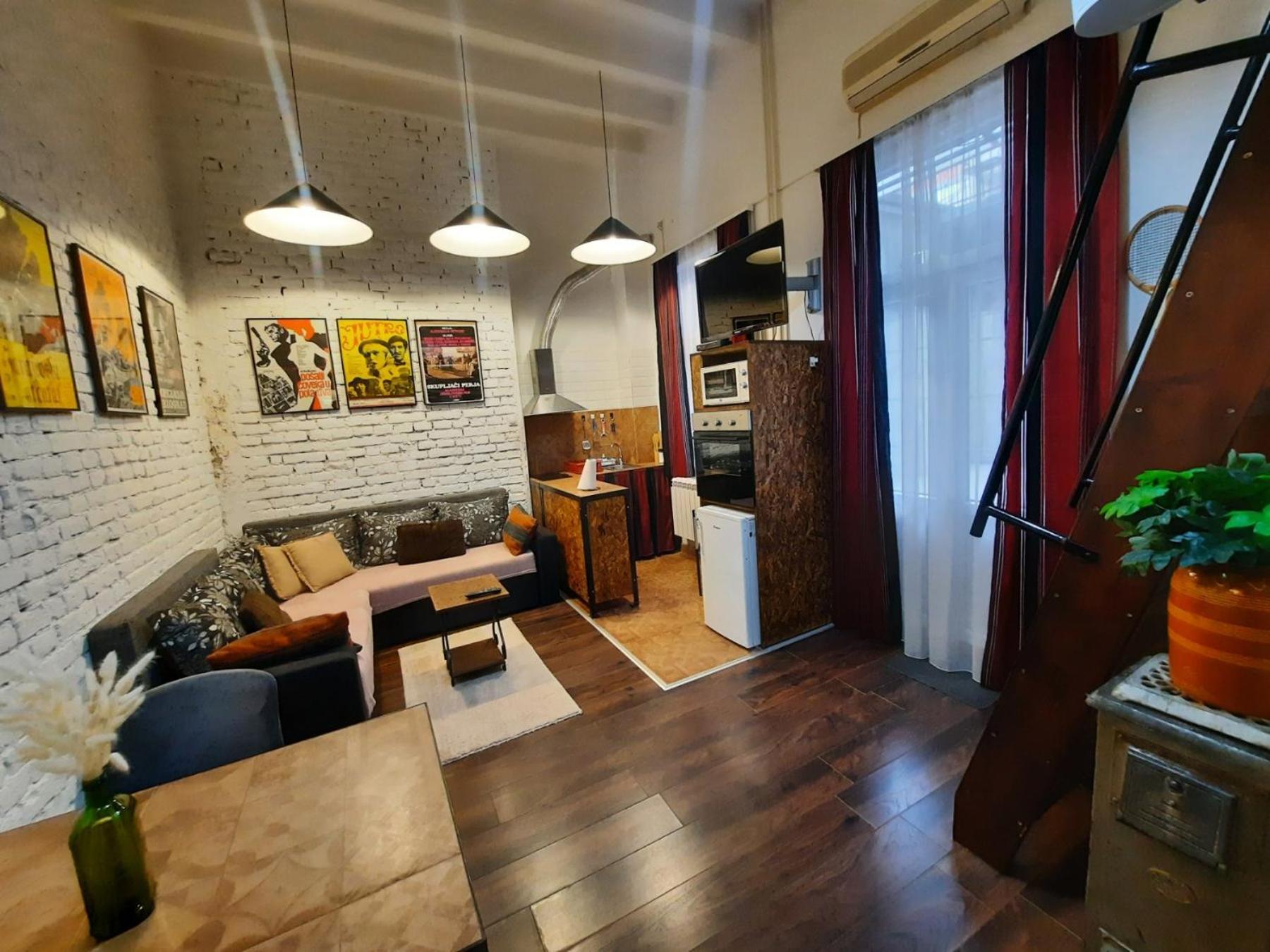 Authentic Belgrade Centre - Split Level Loft With Patio In Courtyard Διαμέρισμα Εξωτερικό φωτογραφία